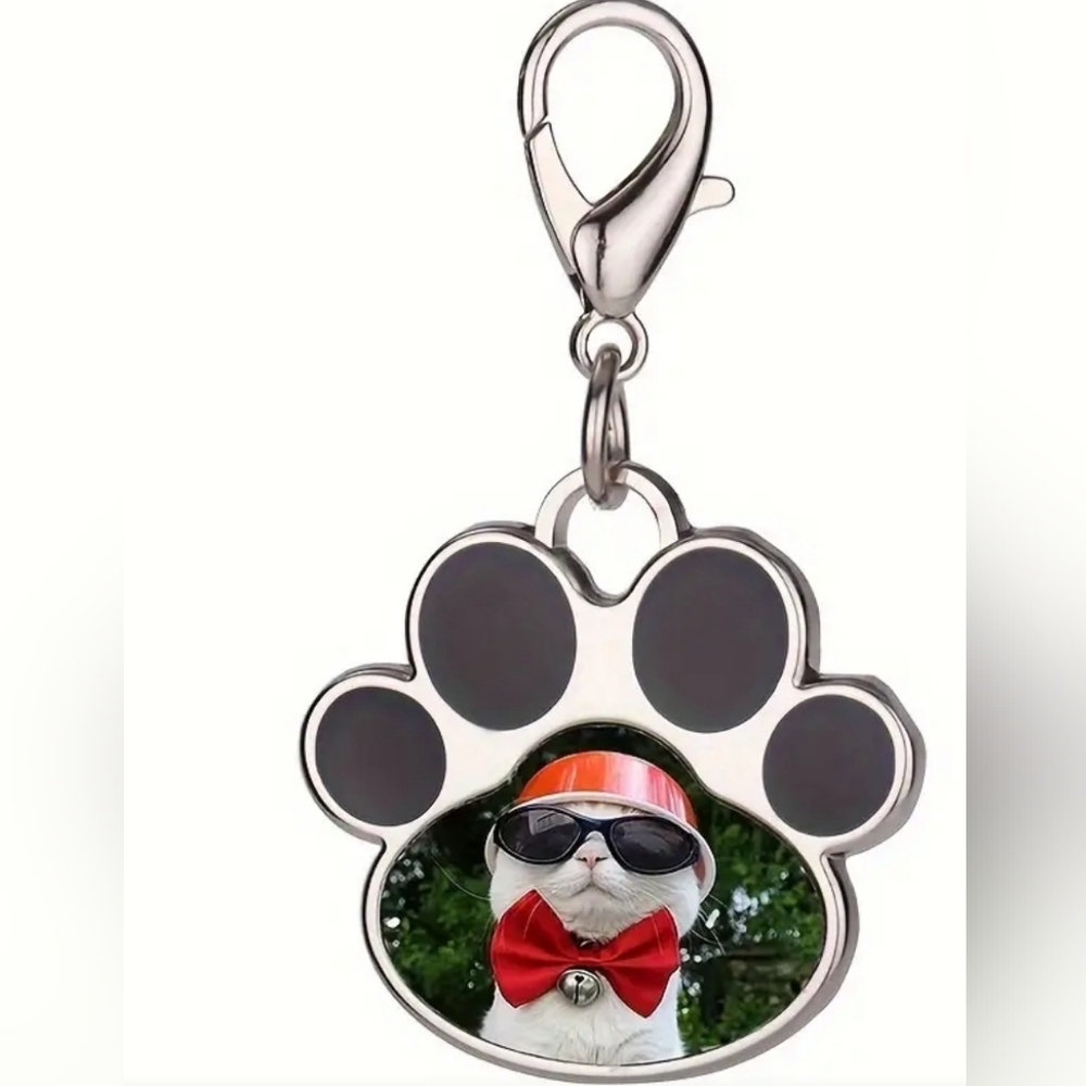 PET Dog Cat paw Keychain w your pets picture sublimated on metal insert